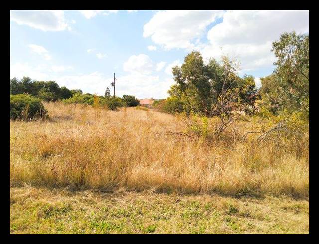 LAND FOR SALE IN VAAL MARINA